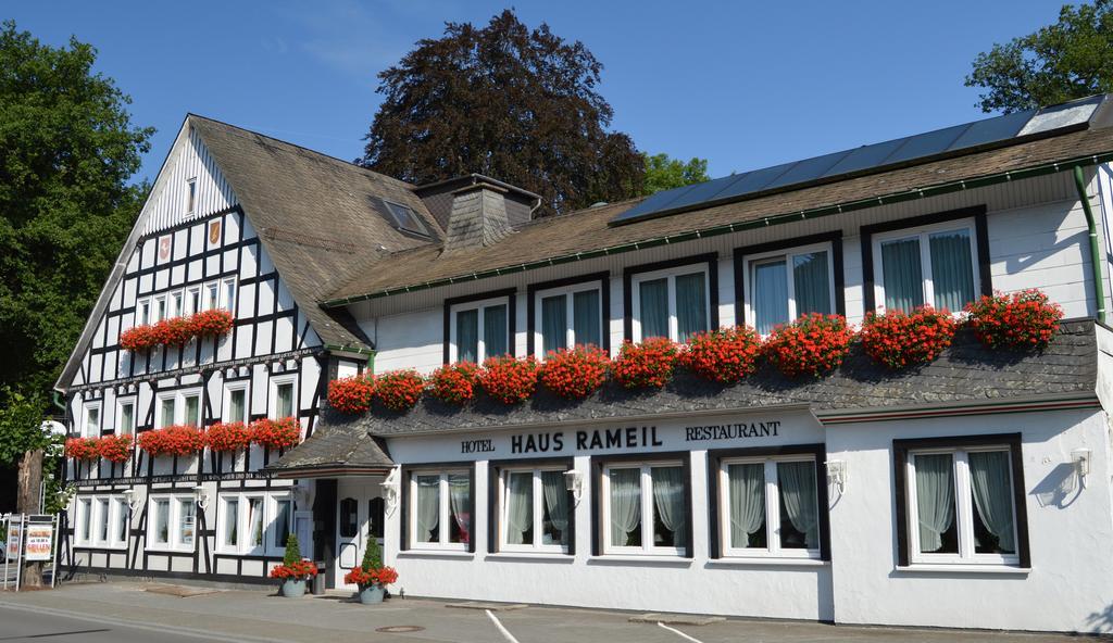 Hotel Haus Rameil Lennestadt Eksteriør billede